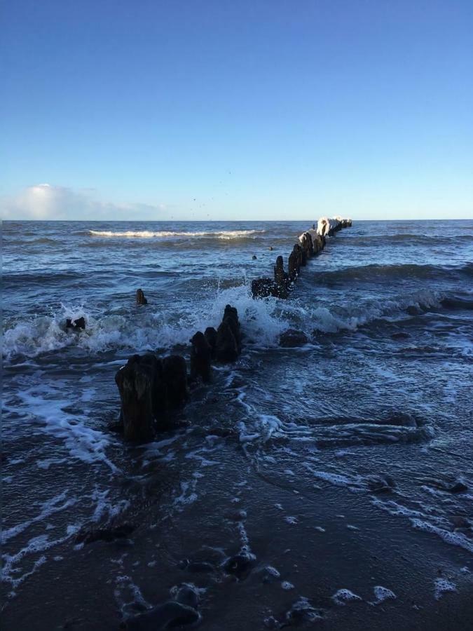 FeWo am Strand Glowe Exterior foto